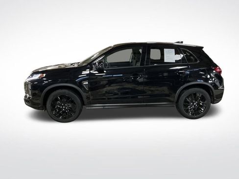 Used 2025 Mitsubishi Outlander Sport LE AWD/4WD image 2