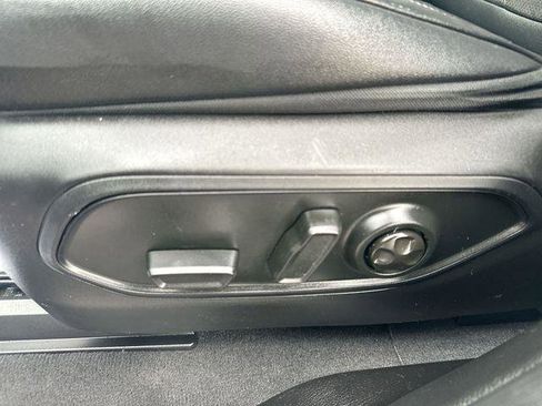 Certified 2024 Jeep Grand Cherokee Altitude image 14