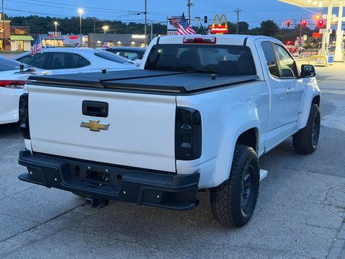 Used 2020 Chevrolet Colorado LT w/ Safety Package RWD image 5
