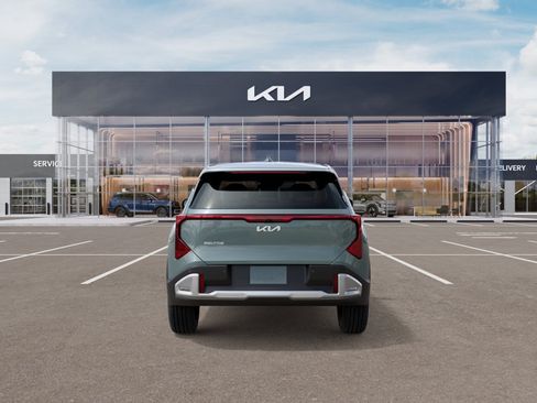 New 2027 Kia Seltos S FWD image 5