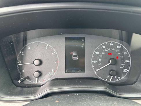 Used 2024 Toyota Corolla LE FWD image 31
