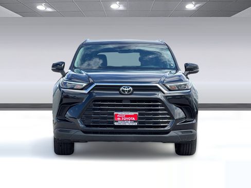 Used 2025 Toyota Grand Highlander FWD image 6