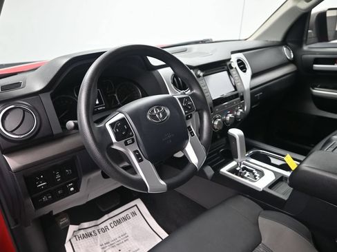 Used 2018 Toyota Tundra SR5 w/ TRD Off Road Package AWD/4WD image 14