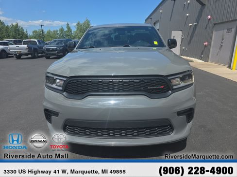 Used 2021 Dodge Durango GT w/ Blacktop Package AWD/4WD image 2
