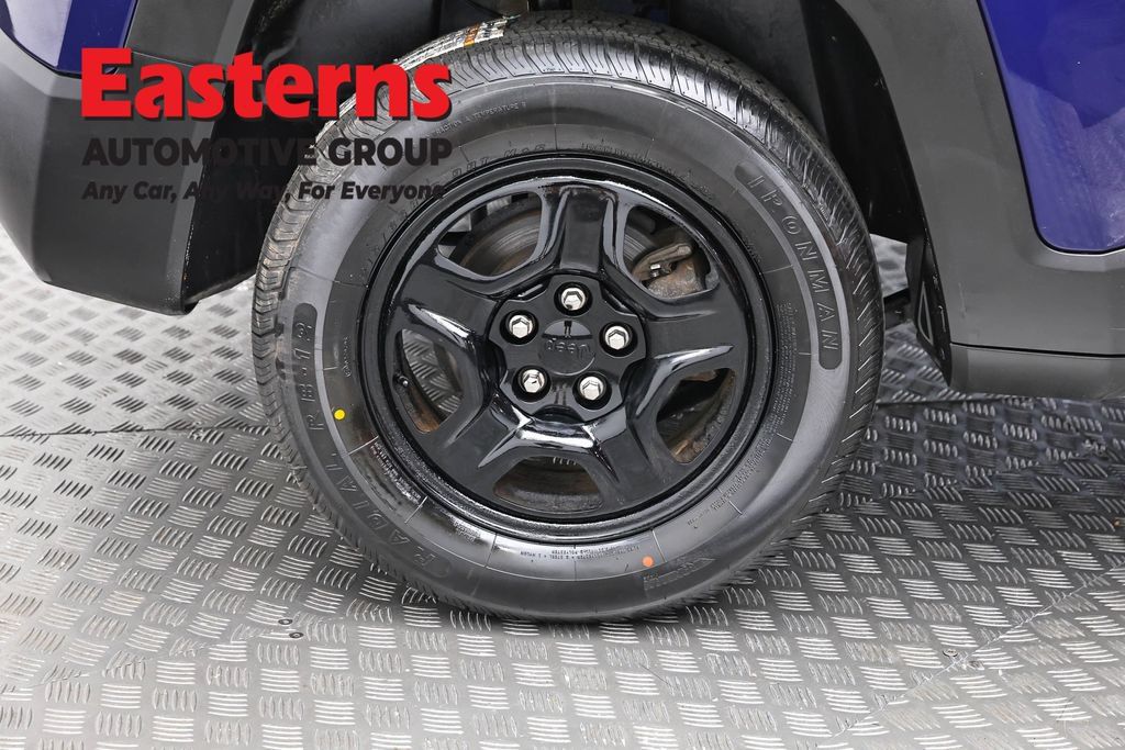 Used 2020 Jeep Renegade Sport AWD/4WD image 31