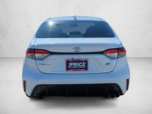 Used 2024 Toyota Corolla SE image 6