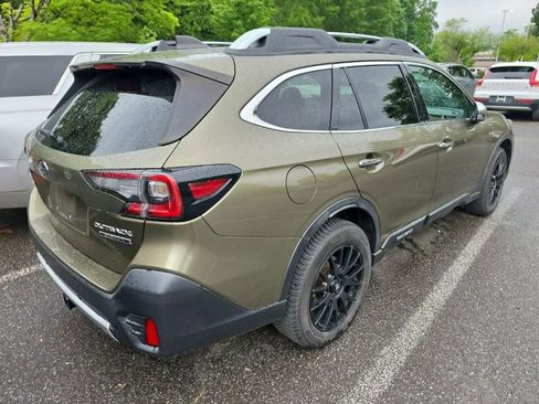 Used 2020 Subaru Outback Touring XT AWD/4WD image 3