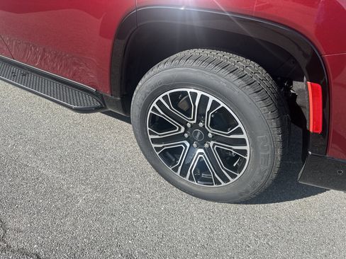 New 2026 Jeep Grand Wagoneer 4WD w/ Premium Group I image 25