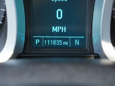 Used 2017 Chevrolet Equinox LT w/ Convenience Package FWD image 19