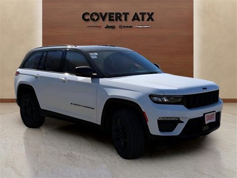 New 2025 Jeep Grand Cherokee Limited image 7