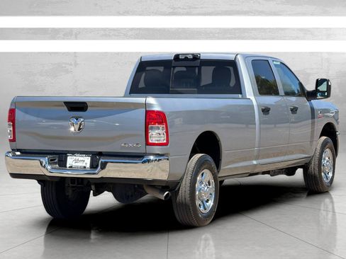 Used 2024 RAM 3500 Tradesman w/ Chrome Appearance Group AWD/4WD image 5