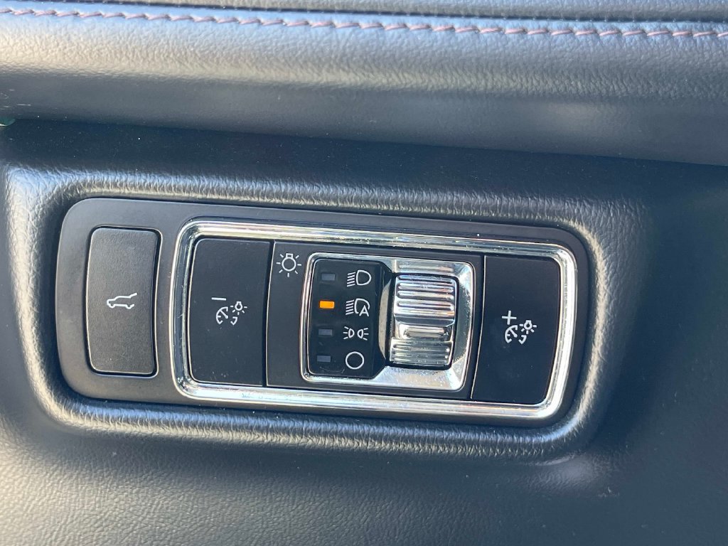 Certified 2023 Lincoln Aviator 2WD w/ Premium Package image 29