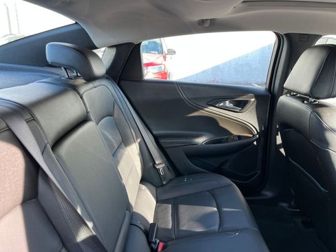 Used 2024 Chevrolet Malibu LT image 37