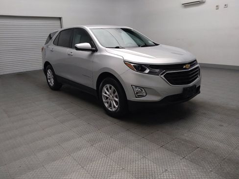 Used 2020 Chevrolet Equinox LT FWD image 13