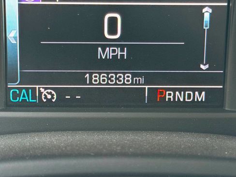 Used 2015 Chevrolet Tahoe LTZ AWD/4WD image 17