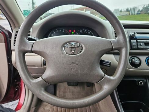 Used 2002 Toyota Camry LE image 12