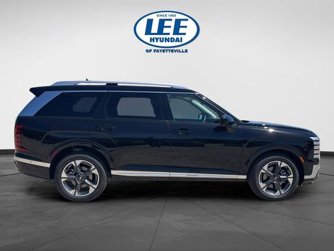 New 2026 Hyundai Palisade Limited FWD image 8
