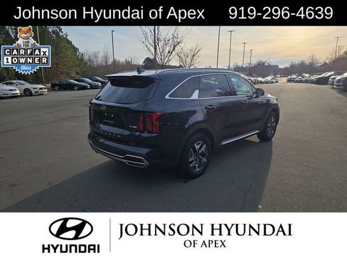 Used 2021 Kia Sorento S image 15