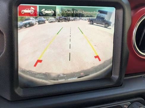 Used 2021 Jeep Wrangler Unlimited Rubicon AWD/4WD image 55