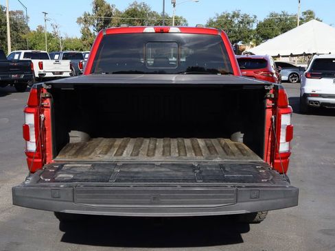 Used 2023 Ford F150 Lariat w/ Max Trailer Tow Package image 26