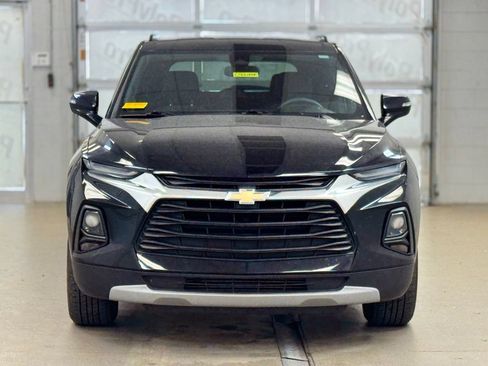 Used 2022 Chevrolet Blazer LT AWD/4WD image 2