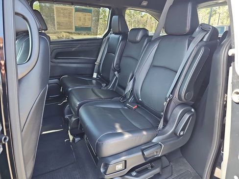 Used 2023 Honda Odyssey Sport image 19