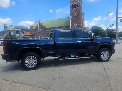 Used 2023 Chevrolet Silverado 2500 High Country w/ Z71 Off-Road Package