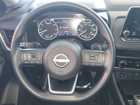 Used 2024 Nissan Rogue S AWD/4WD image 15