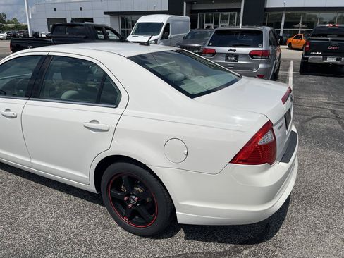 Used 2012 Ford Fusion SE FWD image 12