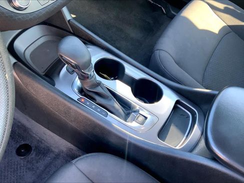 Used 2023 Chevrolet Malibu LS FWD image 14