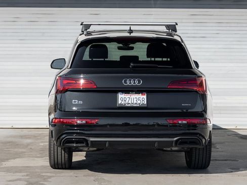 Used 2025 Audi Q5 2.0T Premium w/ Convenience Plus Package image 5