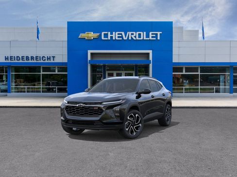 New 2026 Chevrolet Trax RS w/ Driver Confidence Package FWD image 32
