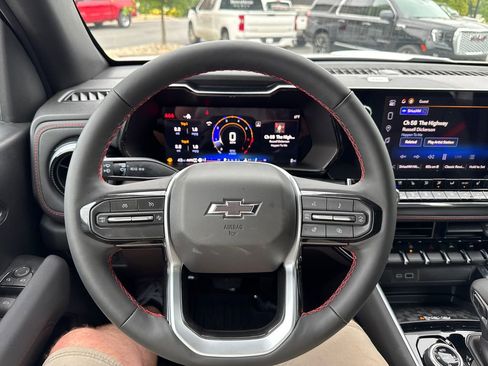 New 2025 Chevrolet Colorado Z71 w/ Technology Package image 21