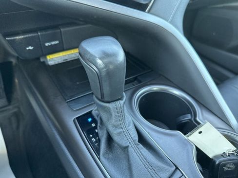 Used 2021 Toyota Camry XSE w/ Cold Weather Package image 18