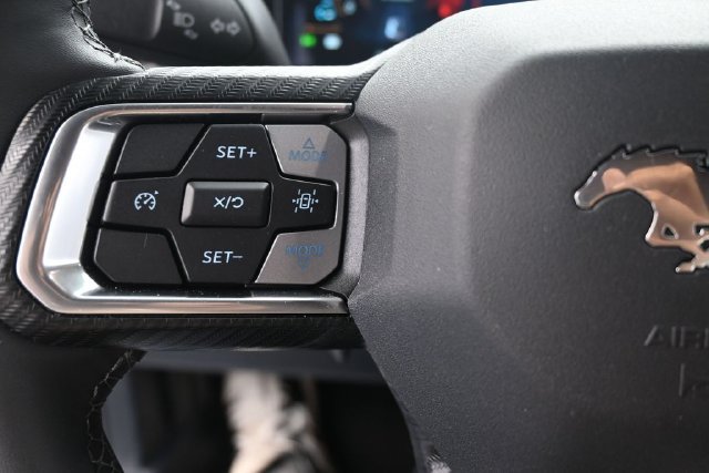 Certified 2024 Ford Mustang Coupe RWD image 15