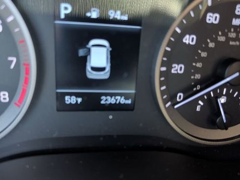 Used 2021 Hyundai Tucson Limited w/ Cargo Package image 7