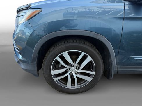 Used 2016 Honda Pilot Elite image 9