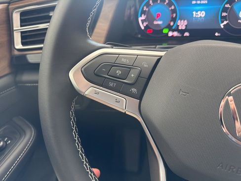 New 2026 Volkswagen Atlas SE image 15