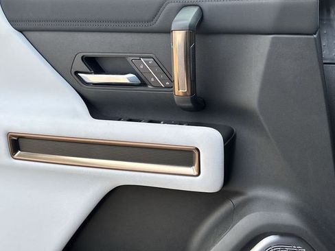 New 2025 GMC Hummer EV 3X w/ Extreme Off-Road Package image 21