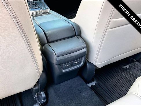 Used 2020 Honda Civic Sport Touring image 11