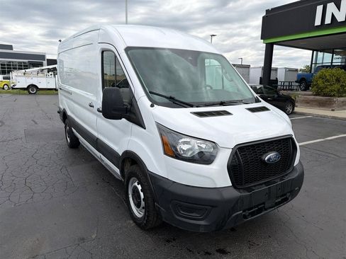 Used 2024 Ford Transit 250 148 Medium Roof RWD image 2