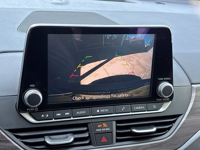 Used 2025 Nissan Altima 2.5 SV FWD image 20