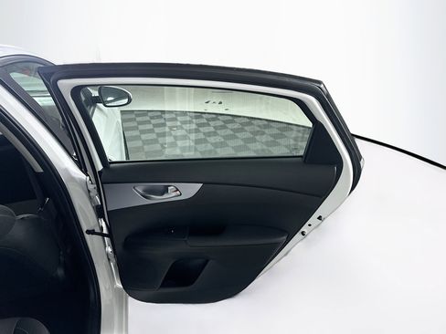 Used 2024 Kia Forte LXS image 28