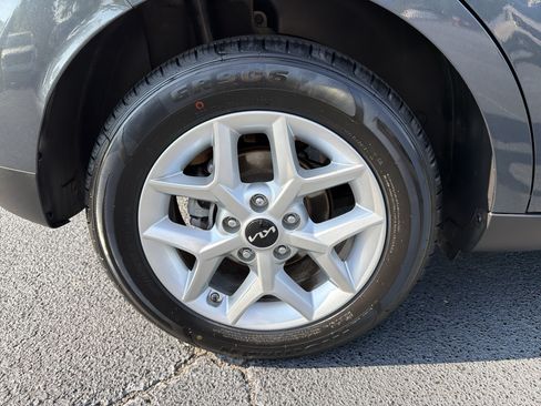 Used 2024 Kia Soul LX w/ Option Group 015 FWD image 26