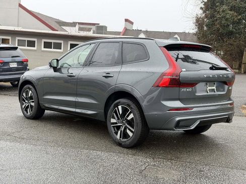 New 2026 Volvo XC60 B5 Plus image 21