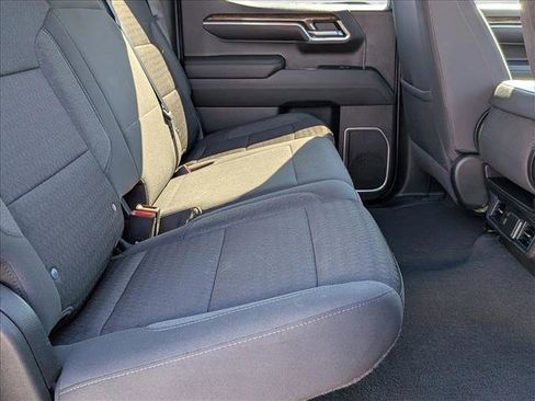 Used 2022 GMC Sierra 1500 SLE image 19