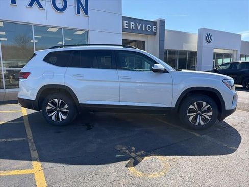 New 2026 Volkswagen Atlas SE AWD/4WD image 8