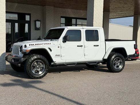 Used 2020 Jeep Gladiator Rubicon w/ Dual Top Group image 15