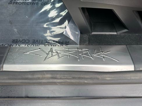 Used 2024 Tesla Cybertruck AWD Crew Cab image 31