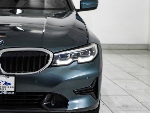 Used 2020 BMW 330i Sedan w/ Convenience Package image 44